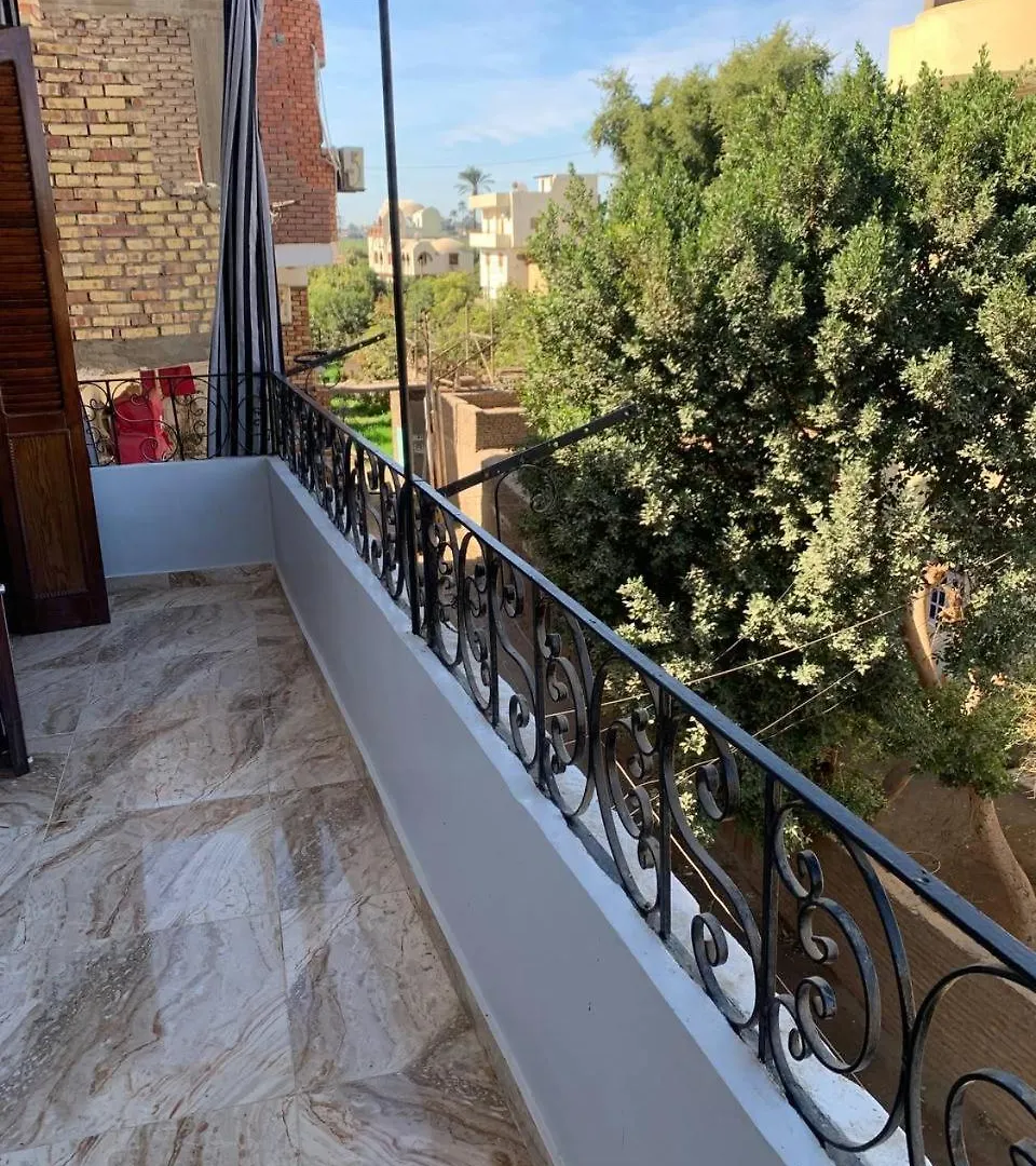 Joy House Apartman Luxor